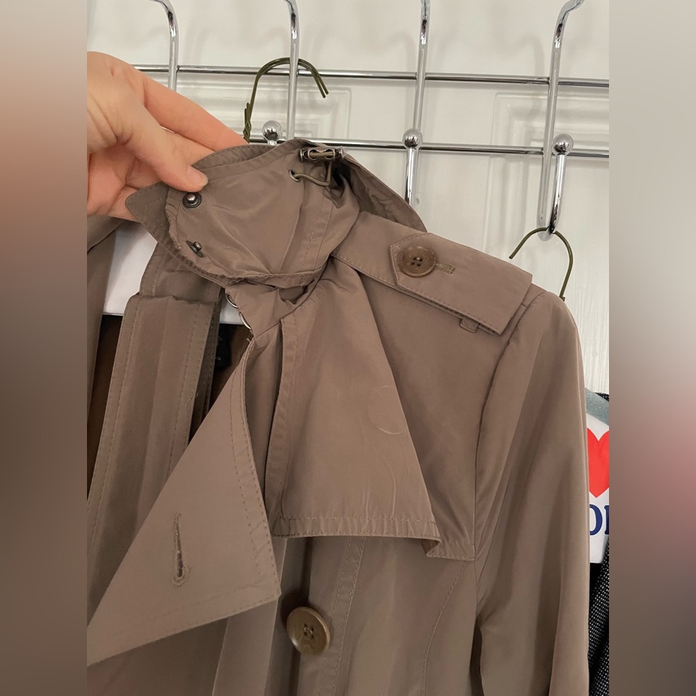 BCBG MAXAZRIA Tan Double-Breasted Trench Coat - Picture 12 of 16